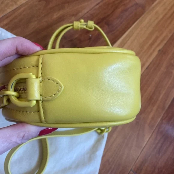 Tory Burch Yellow Quilted Crossbody Bag - Picture 4 of 11